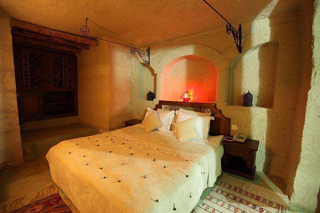 Blue Valley Cave Hotel Ürgüp Ngoại thất bức ảnh
