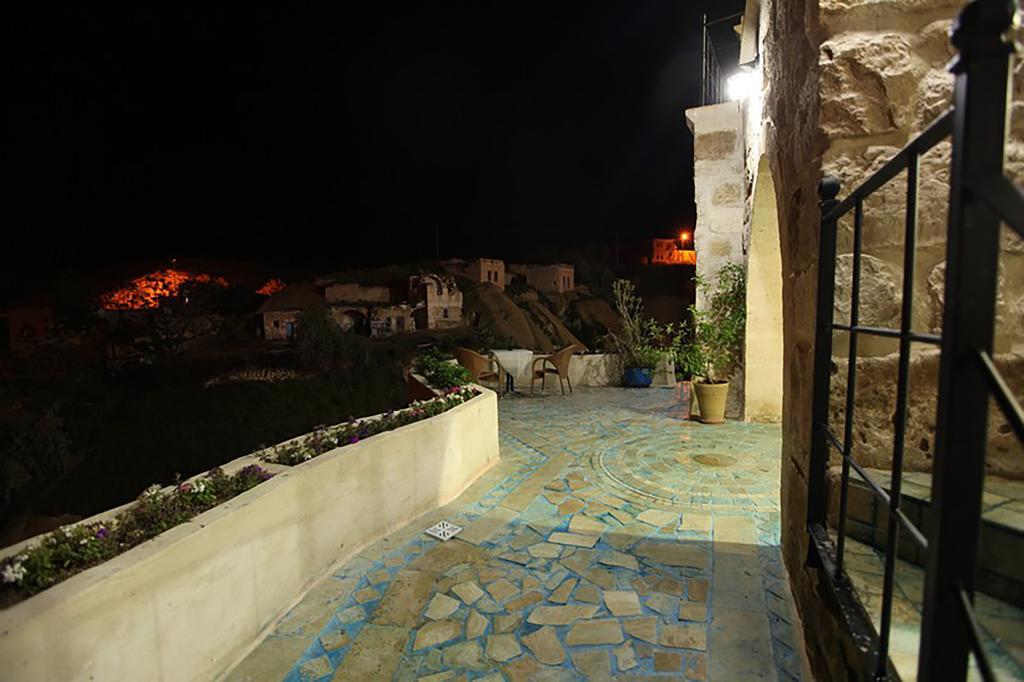 Blue Valley Cave Hotel Ürgüp Ngoại thất bức ảnh