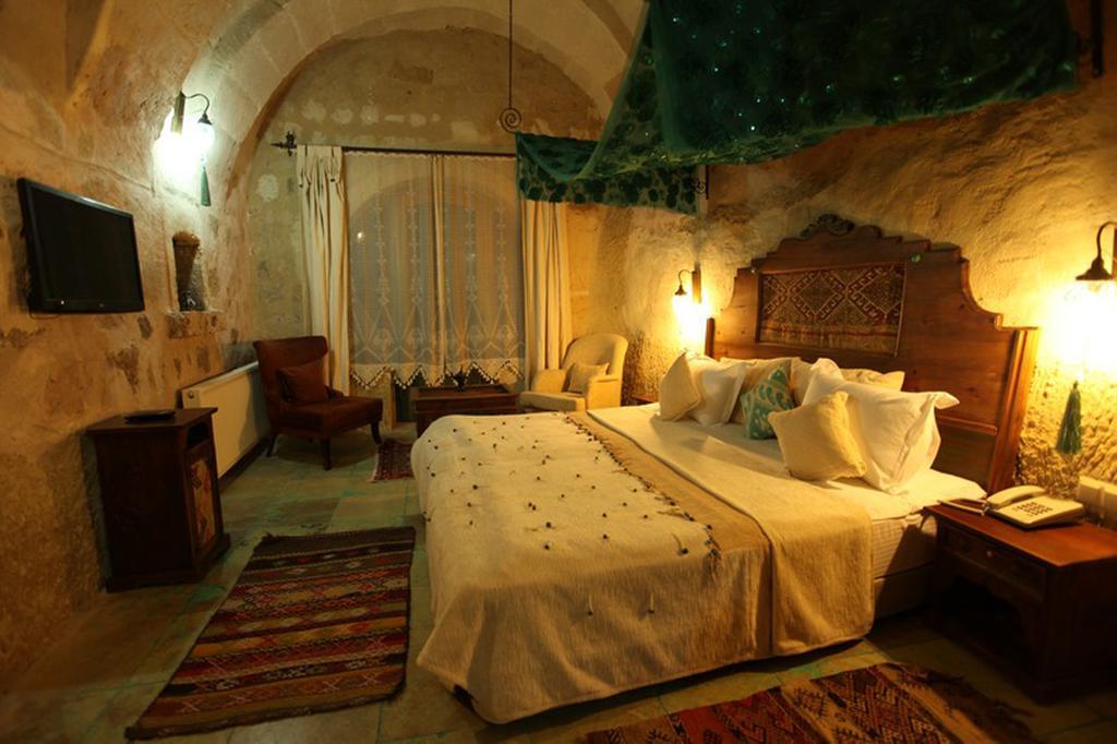 Blue Valley Cave Hotel Ürgüp Ngoại thất bức ảnh