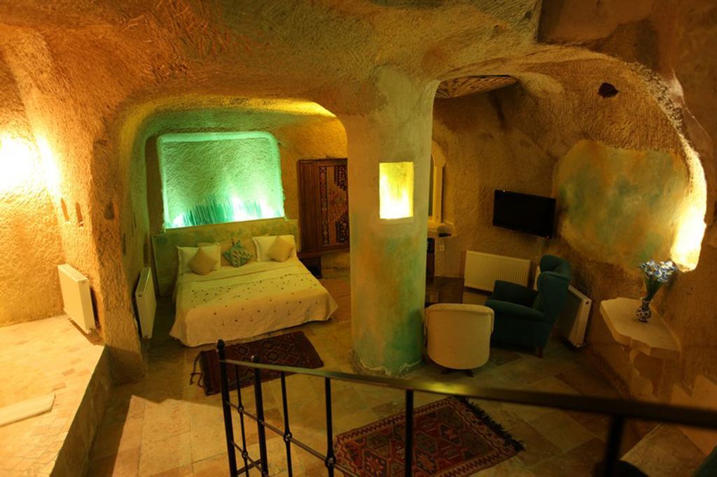 Blue Valley Cave Hotel Ürgüp Ngoại thất bức ảnh