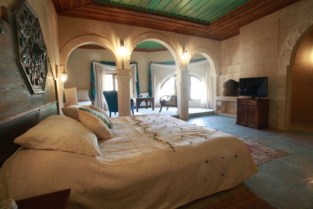 Blue Valley Cave Hotel Ürgüp Ngoại thất bức ảnh